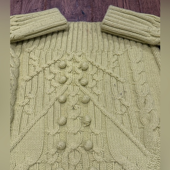 H&M Neon Yellow Cable Knit Wool
Blend Sweater Jumper Size XS - Picture 7 of 12